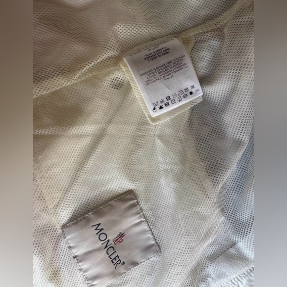 Moncler 100% authentic Kids Cream and Black coats jacket lightweight girl boy - Picture 2 of 9